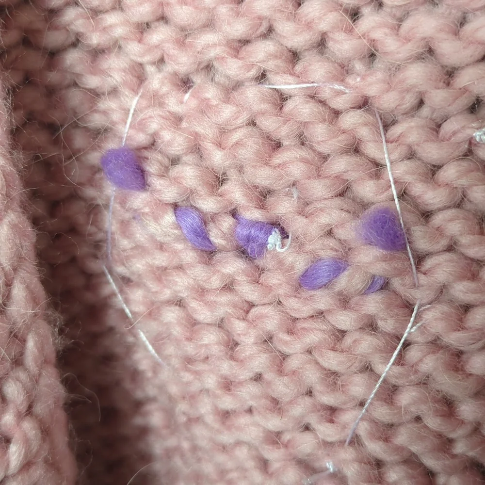 Darling sweater - Picture 2 of 16
